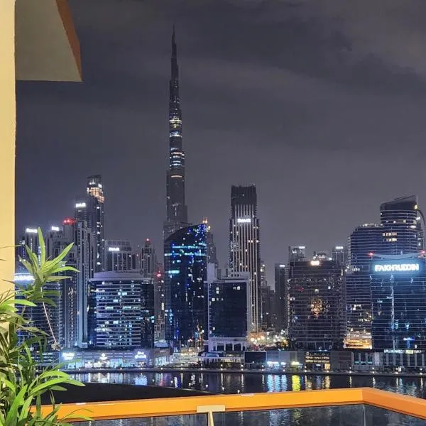 Livincci - Luxury Studio Burj Khalifa View - 12, Hotel in Dubai