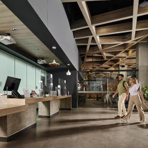 Ibis Torreon、トレオンのホテル