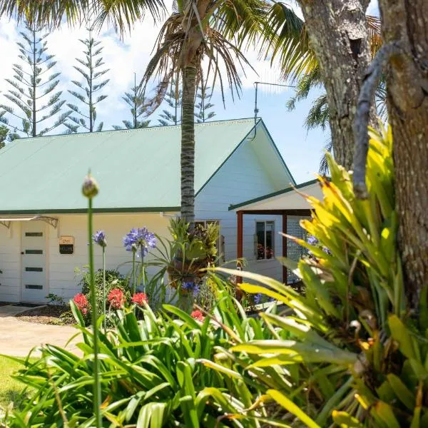 Poinciana Cottages、バーント・パインのホテル