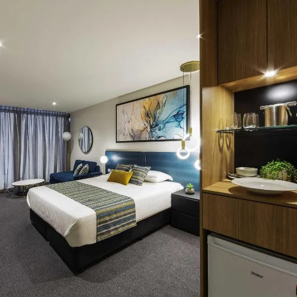 Mercure Canberra Belconnen, hotel in Canberra