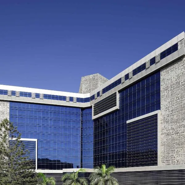Mövenpick Hotel Karachi, hotel v destinaci Karáčí