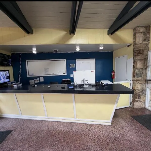 Royal Palms Motel，位于康科德的酒店