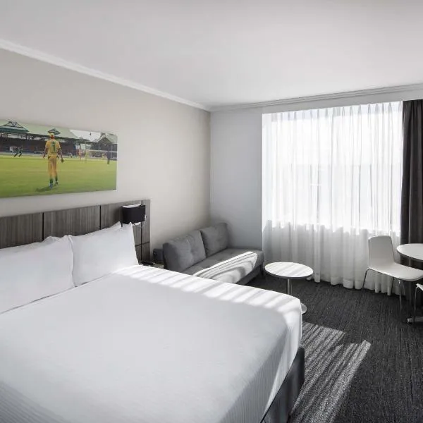 Mercure Sydney Bankstown、バンクスタウンのホテル