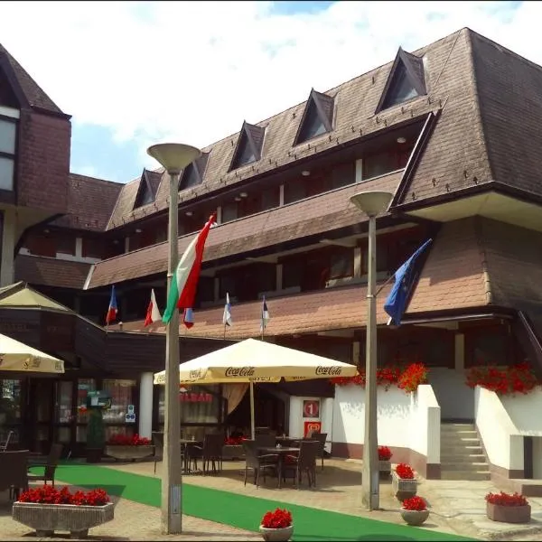 Viking Hotel, hotel a Gárdony
