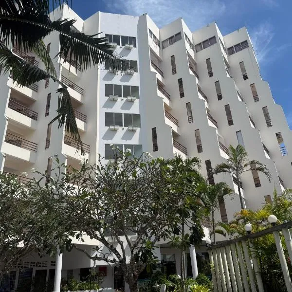 sea sand sun resort Executive 607 Mae Rumphueng beach, hotel v destinaci Rayong