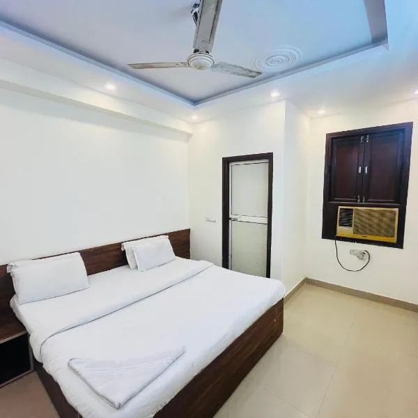 Hotel Pub G - Mayur Vihar, hotel in New Delhi