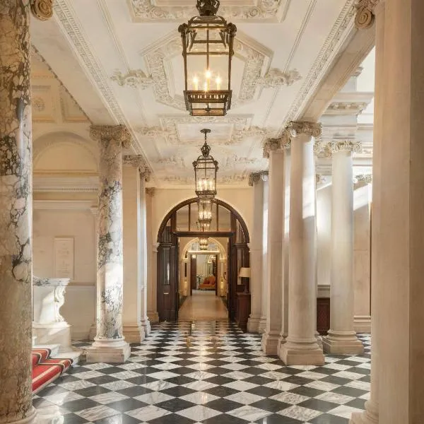 Raffles London at The OWO, hotel in London