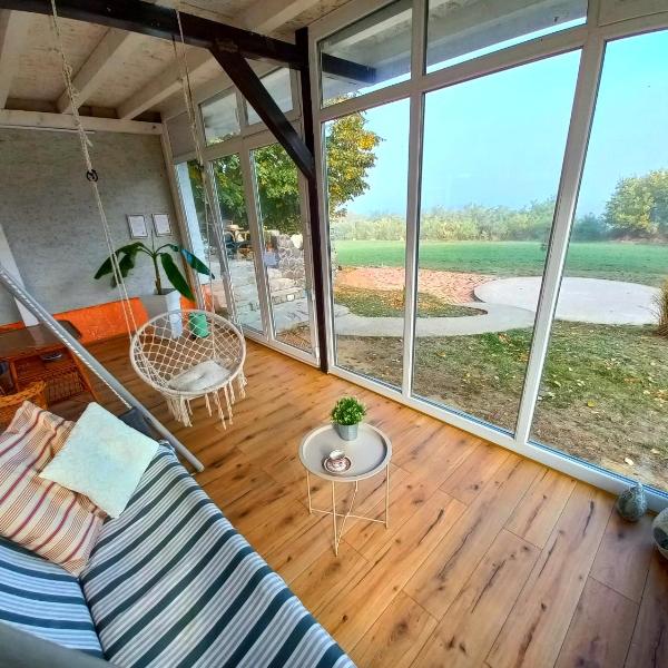 Honey hill apartment Fruska Gora, Čerević