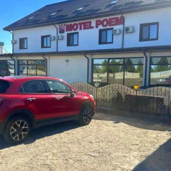 Hotel Poem, hotel a Călăraşi