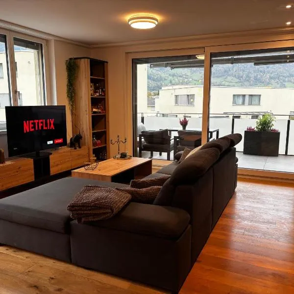 Mountain View Apartment, hotel em Schattdorf