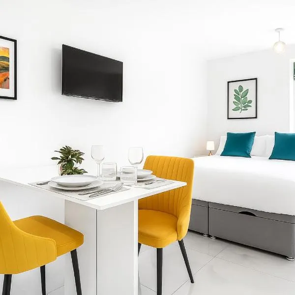 The Nest-Free Parking Cosy Studio, M40 access, underfloor heating, Hotel in High Wycombe
