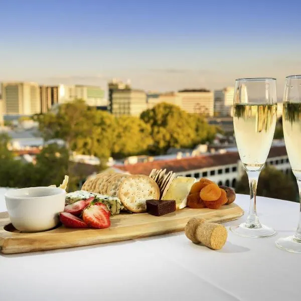 Novotel Canberra, hotel v destinaci Canberra