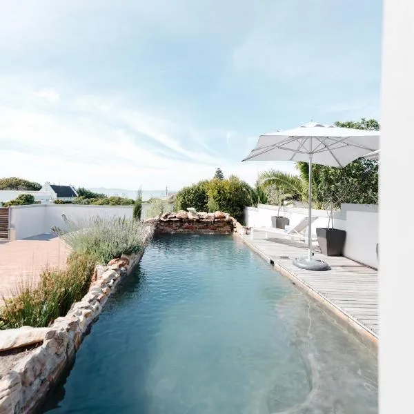 Whale Away Guest House, hotel in Hermanus