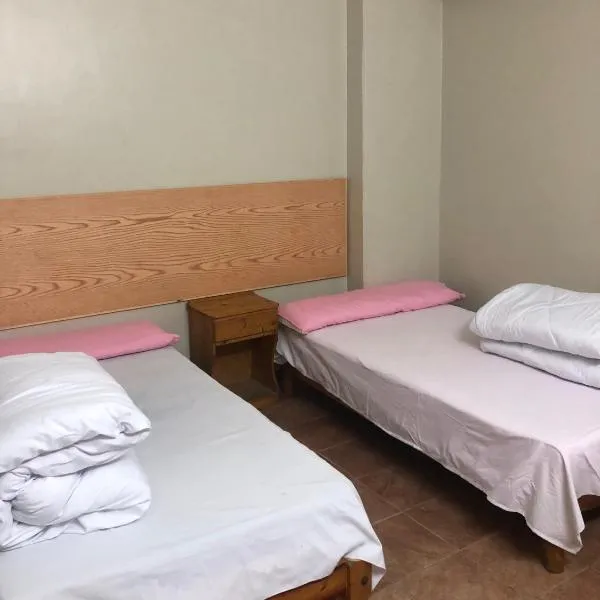 Room in santa maria tower hy ell dollar, hotell sihtkohas Marsa Matruh