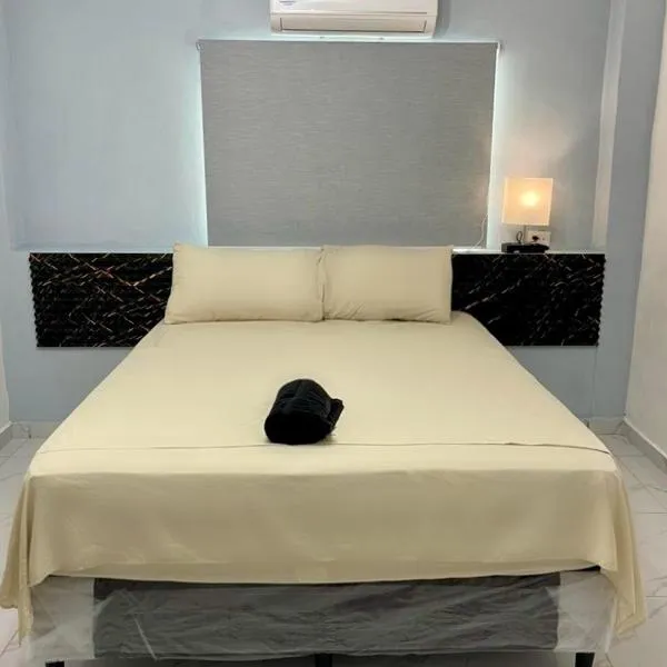 Evolution Home, hotel v destinaci Las Flores