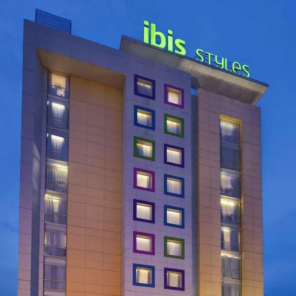 Ibis Styles Solo, hotel in Solo