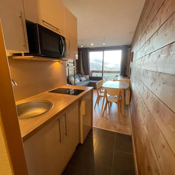 appartement cozy au pied des pistes, hotel din Le Corbier