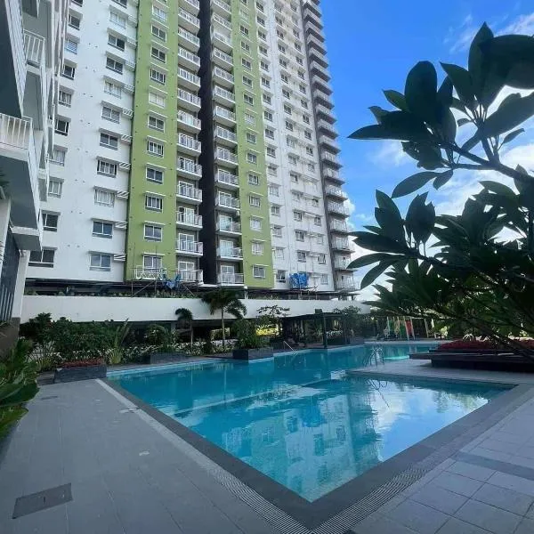 Cozy Studio near Roxas Night Market with Fast WiFi and Netflix, Hotel in Davao City