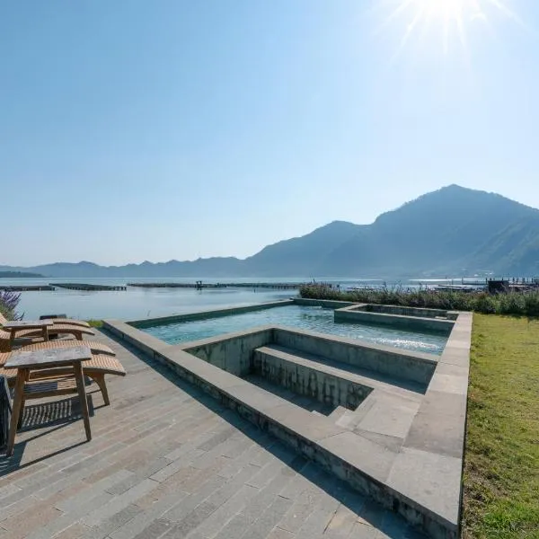 Noya Hotel, ξενοδοχείο σε Kubupenlokan