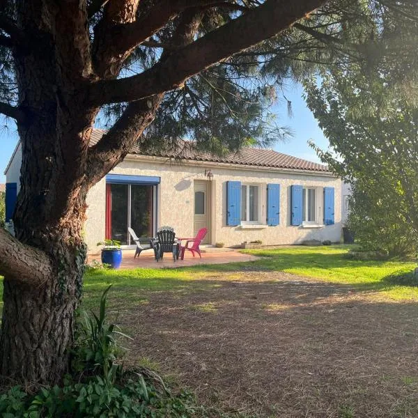 Maison Cosy Retour de plage, hotel in Saint-Laurent-de-la-Prée