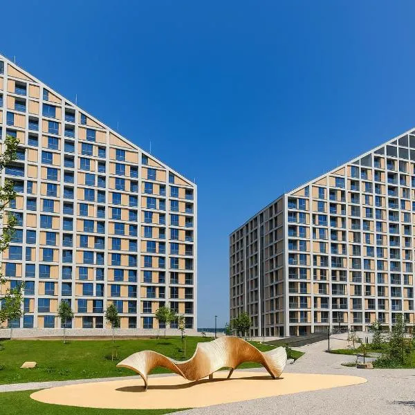Design Apartment, CityCenter, AC, Free Parking, hotelli kohteessa Bratislava