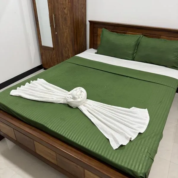 Oceana Luxe, hotel v Negombu