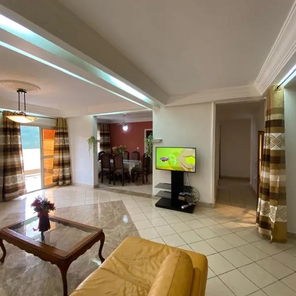 Appartement haut standing Mimboman, hotel a Yaoundé