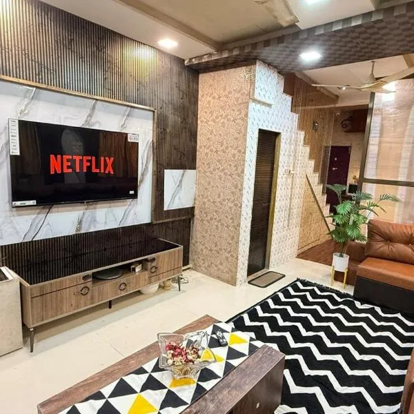 Lavish Villa Row House Near US Consulate BKC & NMACC & Jio World Center, hotel i Mumbai