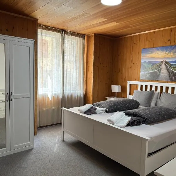 Blue Sky Apartments, hotel v destinaci Göschenen