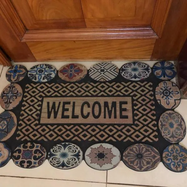 Grand Appartement à essos mobile, ξενοδοχείο σε Γιαουντέ