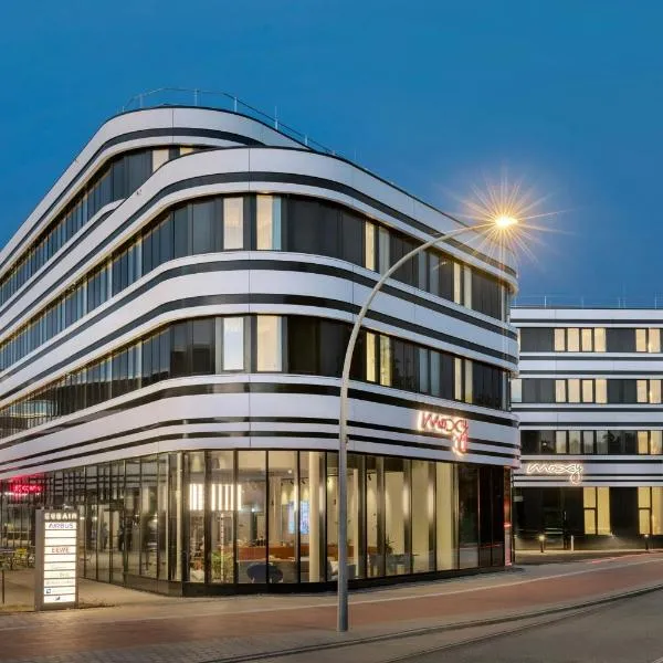 Moxy Hamburg - Finkenwerder, hotel v Hamburku