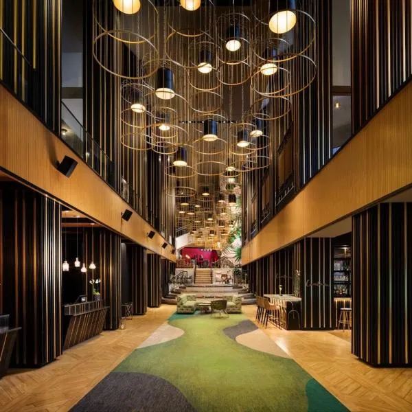 The Starling Atlanta Midtown, Curio Collection by Hilton, hotelli kohteessa Atlanta