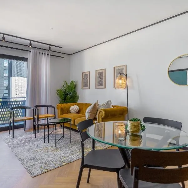 Nine Palms - Century City Luxury Apartment, hotel in Kaapstad