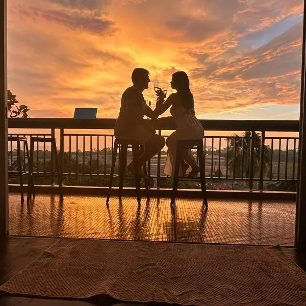 KK Sunset Villa- Full Sunset Balcony, Mosquito Free, 4K TVs, 5G WIFI and more!, hotel v destinaci Kota Kinabalu