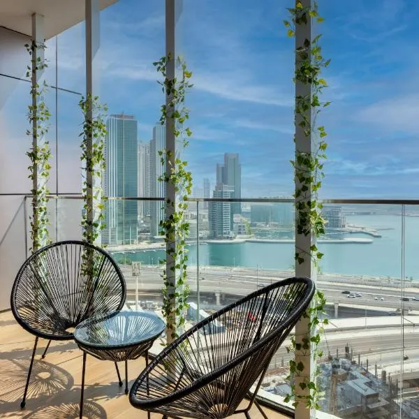 Comfortable 1 Bedroom with Balcony Vista 1, Hotel in Abu Dhabi