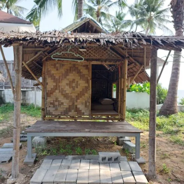 Samui Camping Farm, hotel in Laem Sor