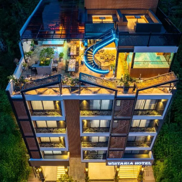 Cat Ba Wistaria Hotel- Jacuzzi Rooftop & Fitness, hotel em Ilha de Cát Bà