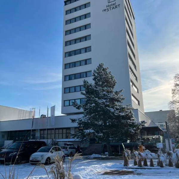 Hotel reSTART Superior, hotel in Jičín