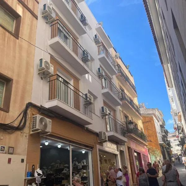 Alameda Apartments Calle Mayor, Hotel in Benidorm