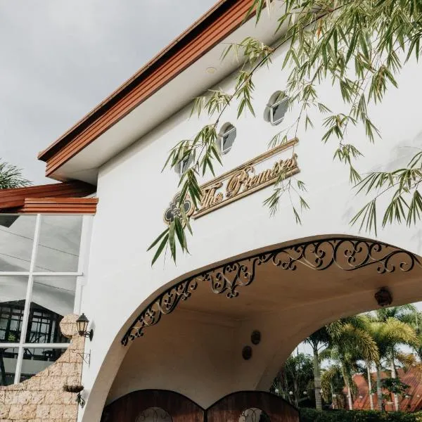 The Premises Hotel, готель у місті Діполог