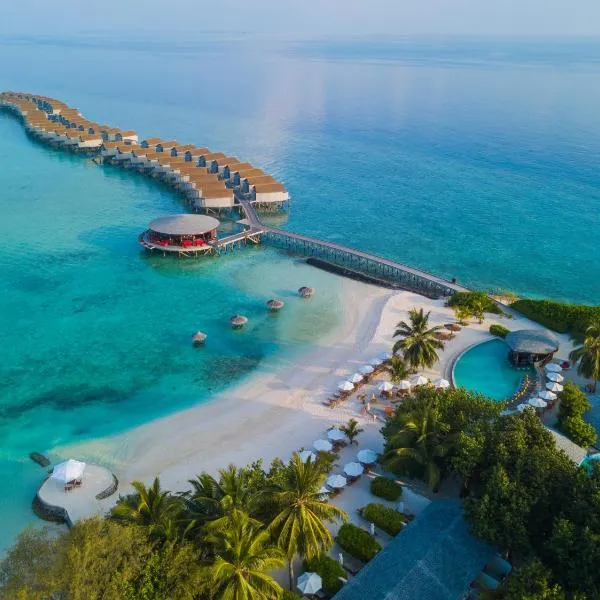 Centara Ras Fushi Resort & Spa Maldives - 50 percent discount on transfers for min 4 nights stay and more, valid for reservations between 11th Feb till 22 Dec 2025, hotell Põhja-Malé atollil