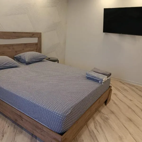 Уютная квартира в центре!, готель у місті Караганда