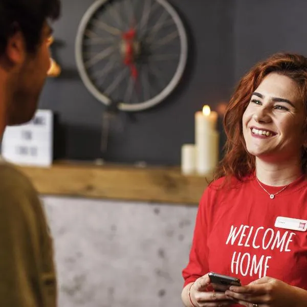 Ibis London Luton Airport, hôtel à Luton