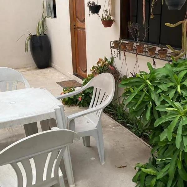 Casa prática e aconchegante, khách sạn ở Paragominas