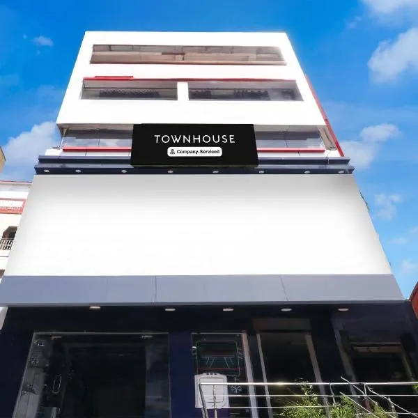 Super Townhouse Bank More Dhanbad Formerly Rise And Dine, hotel v destinaci Dhanbád