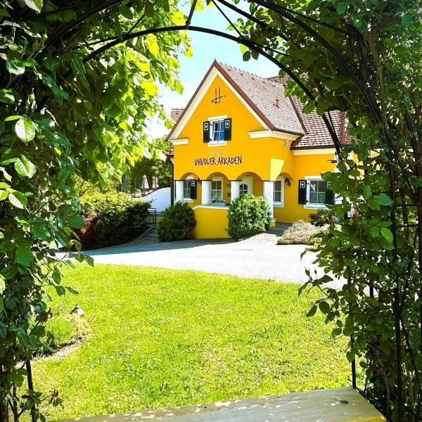 Ferienhof Uhudler-Arkaden, Hotel in Stegersbach