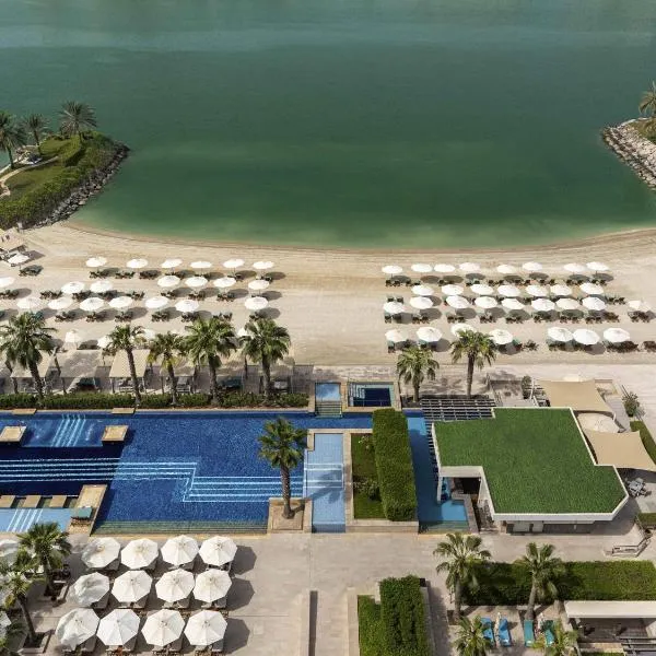 Fairmont Bab Al Bahr, hotel em Abu Dhabi