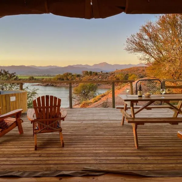 AfriCamps Klein Karoo, hotel in Oudtshoorn