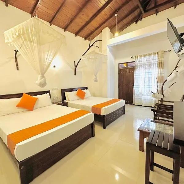 Sunglow Safari Resort, khách sạn ở Udawalawe