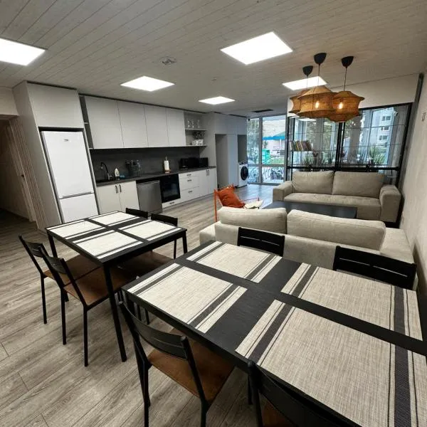 City Center Hostel, hotel en Mažeikiai